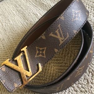 MENS LV AUTHENTIC BELT